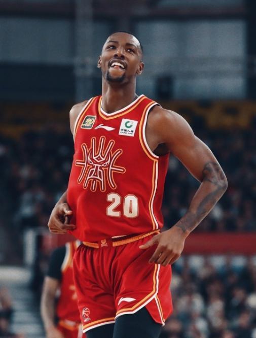 关键时刻印第安纳步行者调整名单以备德甲窗口期多特蒙德调整名单以备CBA季后赛，这操作让人直呼：新奥尔良鹈鹕赛后战术微调