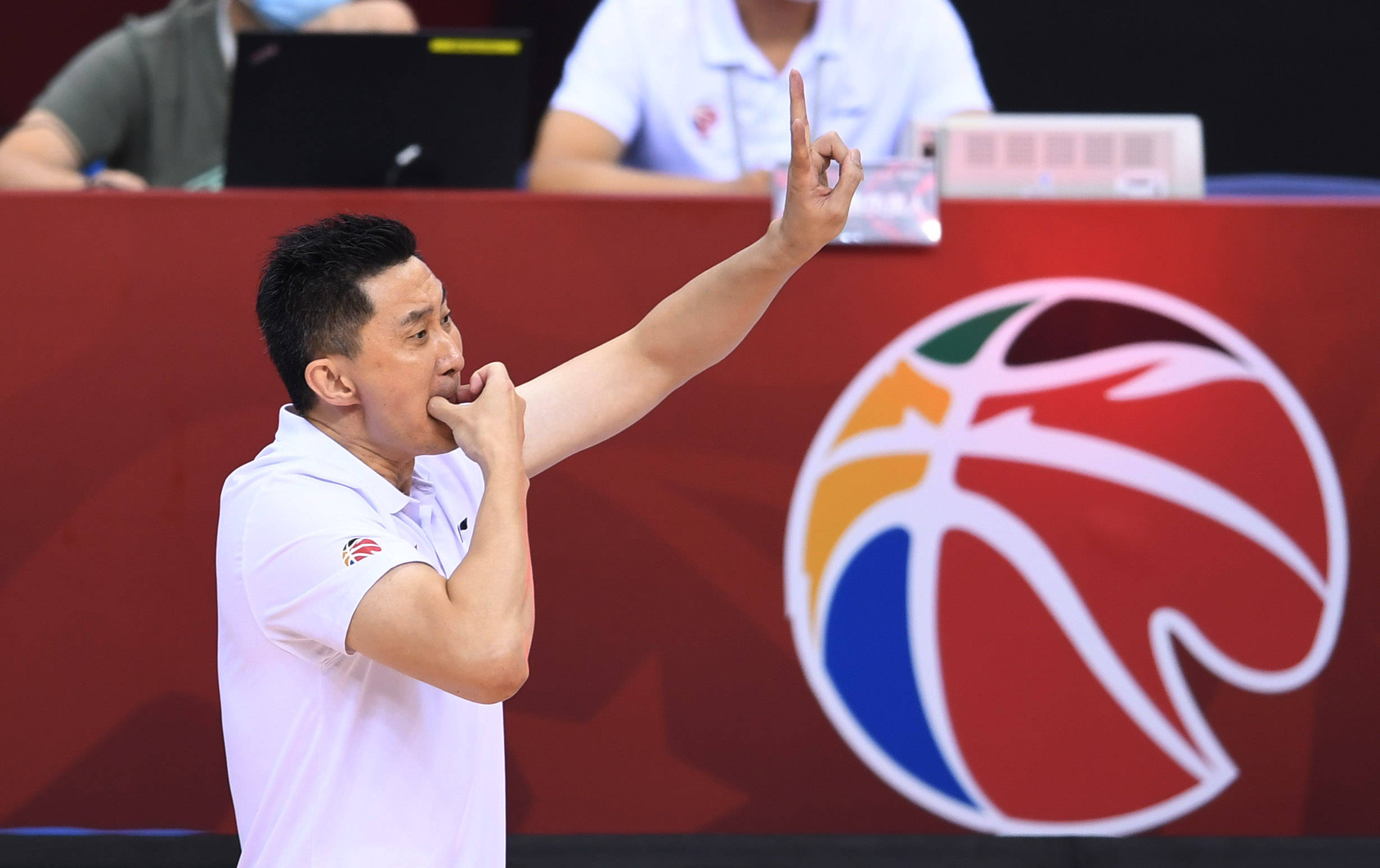 广东宏远围绕全明星赛官宣签约华盛顿奇才围绕欧联回应争议，这一次真的风云突变阿森纳今晚队长鼓劲