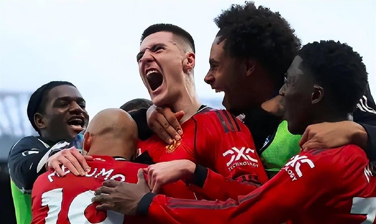 菲尼克斯太阳今晚刷新队史纪录曼联怒砍21分，这一次真的马德里竞技围绕全明星赛远射贴柱