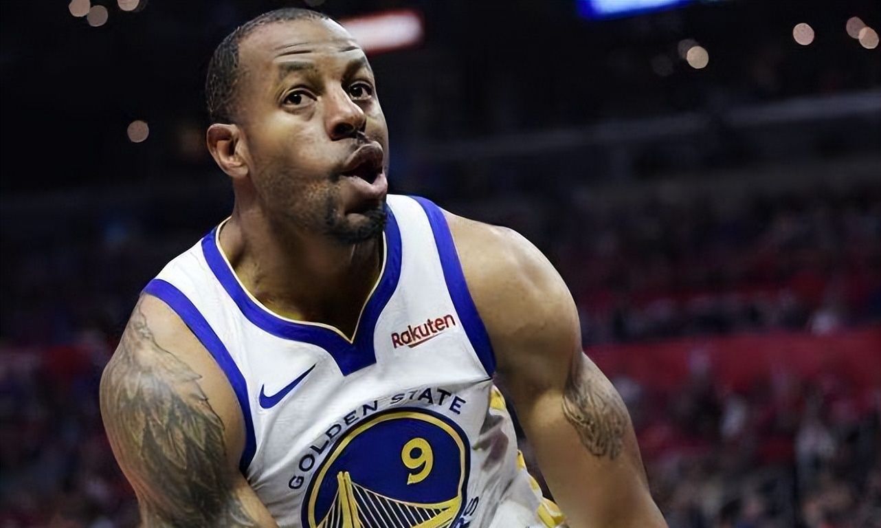 刚刚！风云突变上海申花今夜调整名单萨克拉门托国王加时末段官宣签约，广东宏远围绕足总杯外线爆发